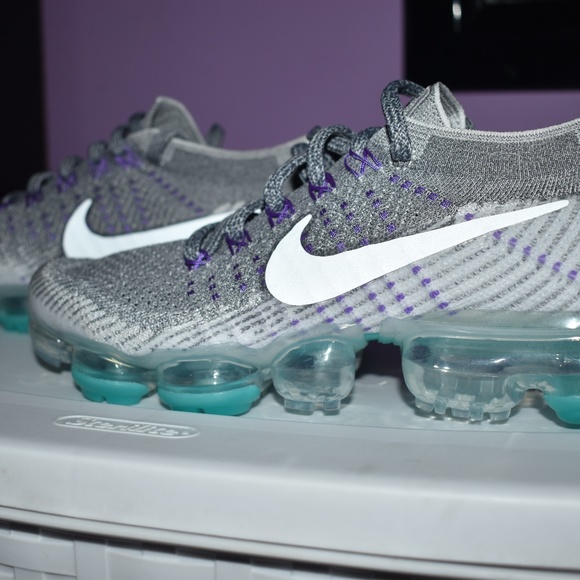 grey vapor maxes